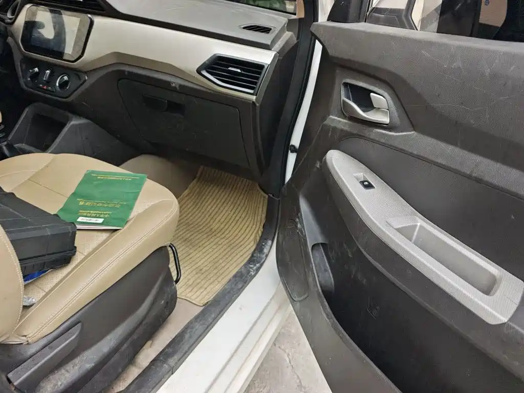 Wuling Hongguang — миниатюра 19