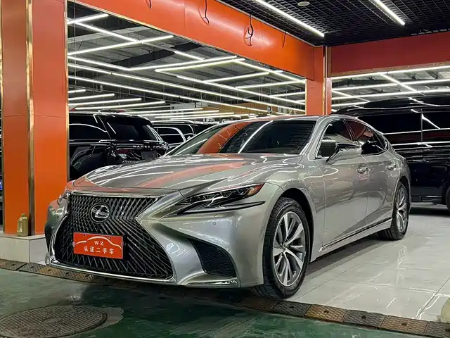 2019 Lexus LS