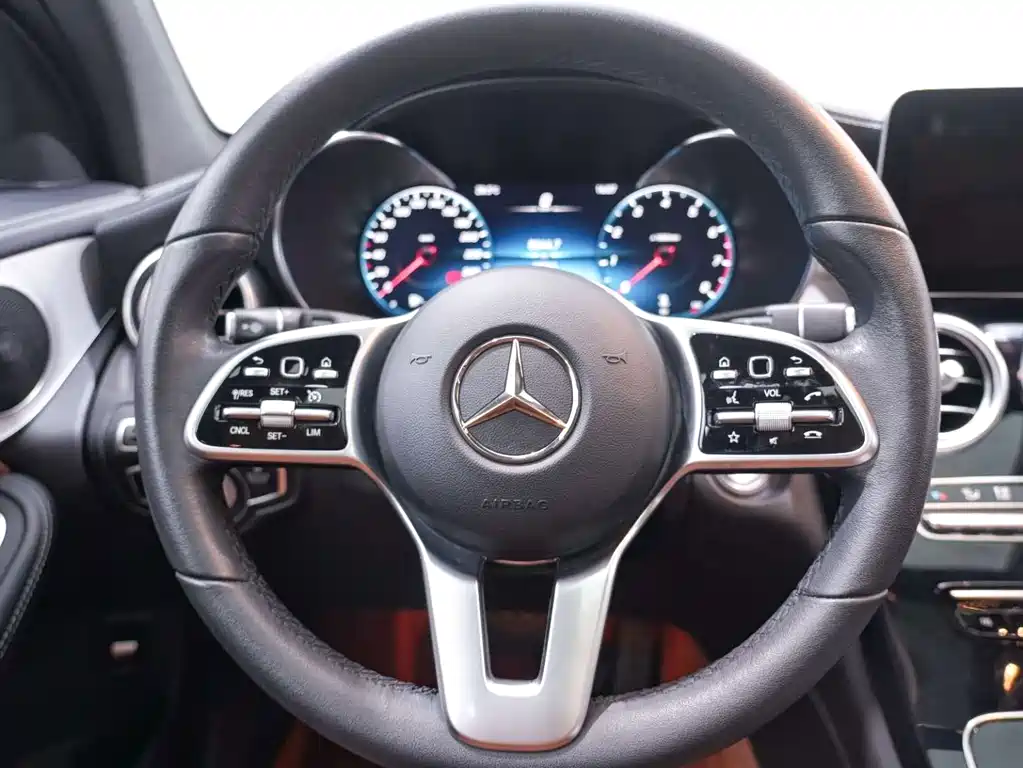 Mercedes-Benz GLC — миниатюра 16
