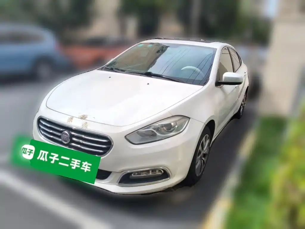 Fiat Viaggio 2012 1.4T AT