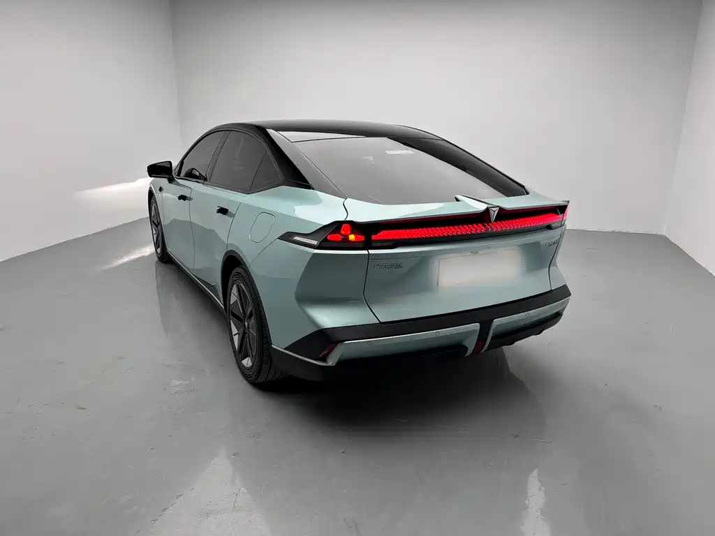 Changan Deepal DARK BLUE SL03