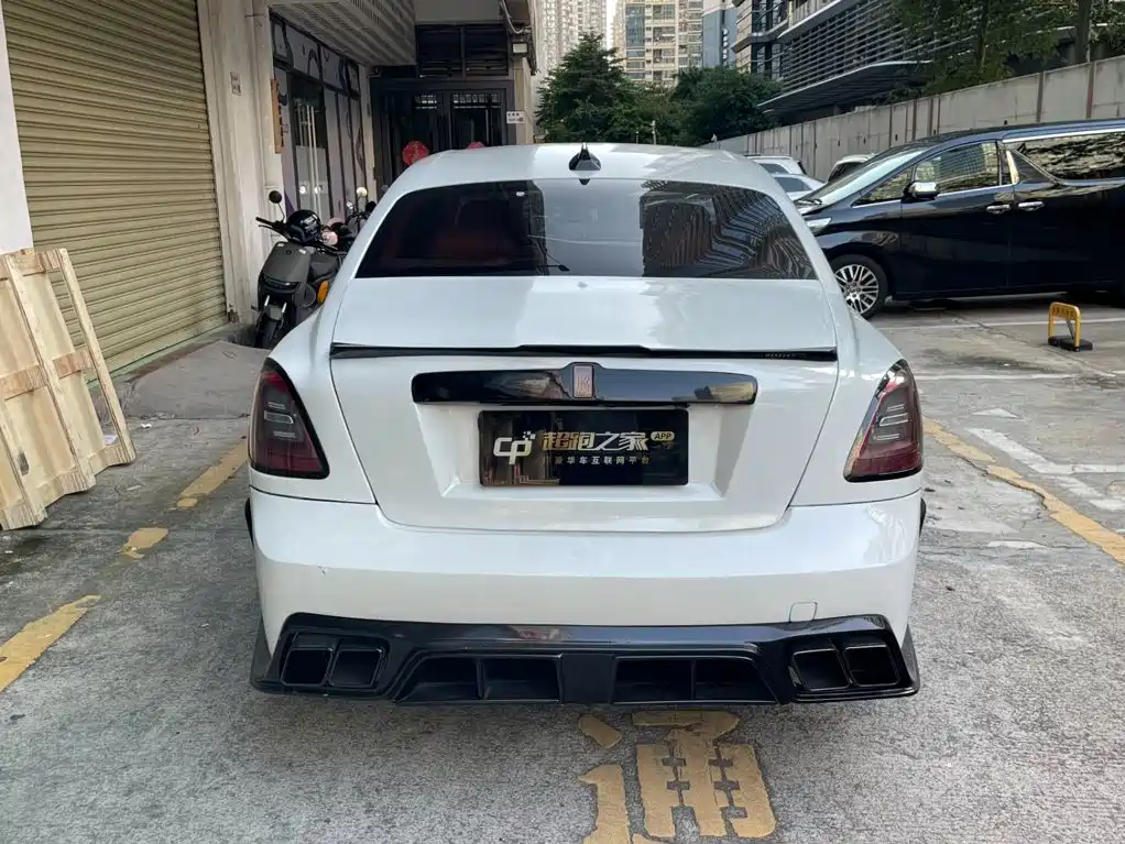 Rolls-Royce Ghost — миниатюра 9