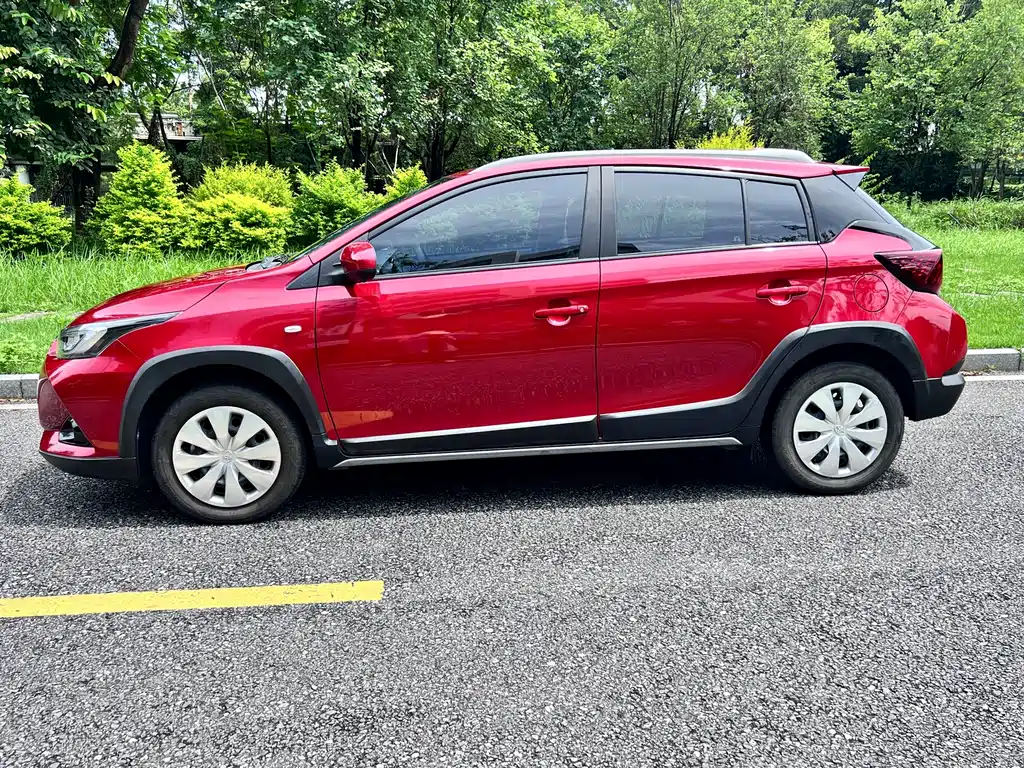 Toyota Yaris L — миниатюра 7