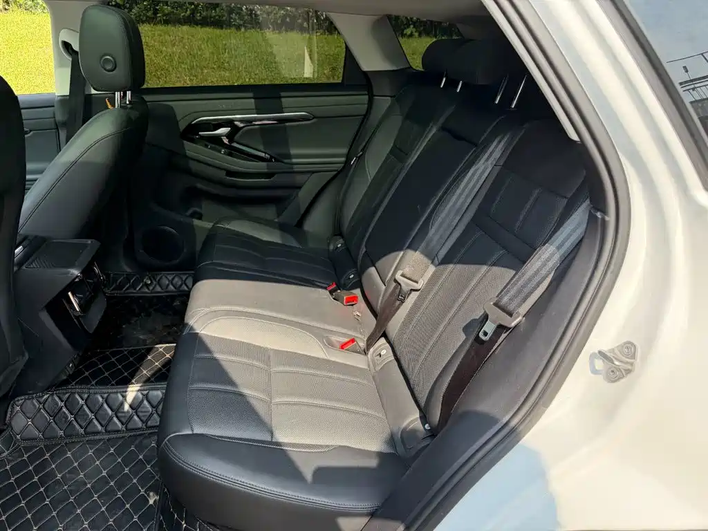 Land Rover Evoque — миниатюра 12