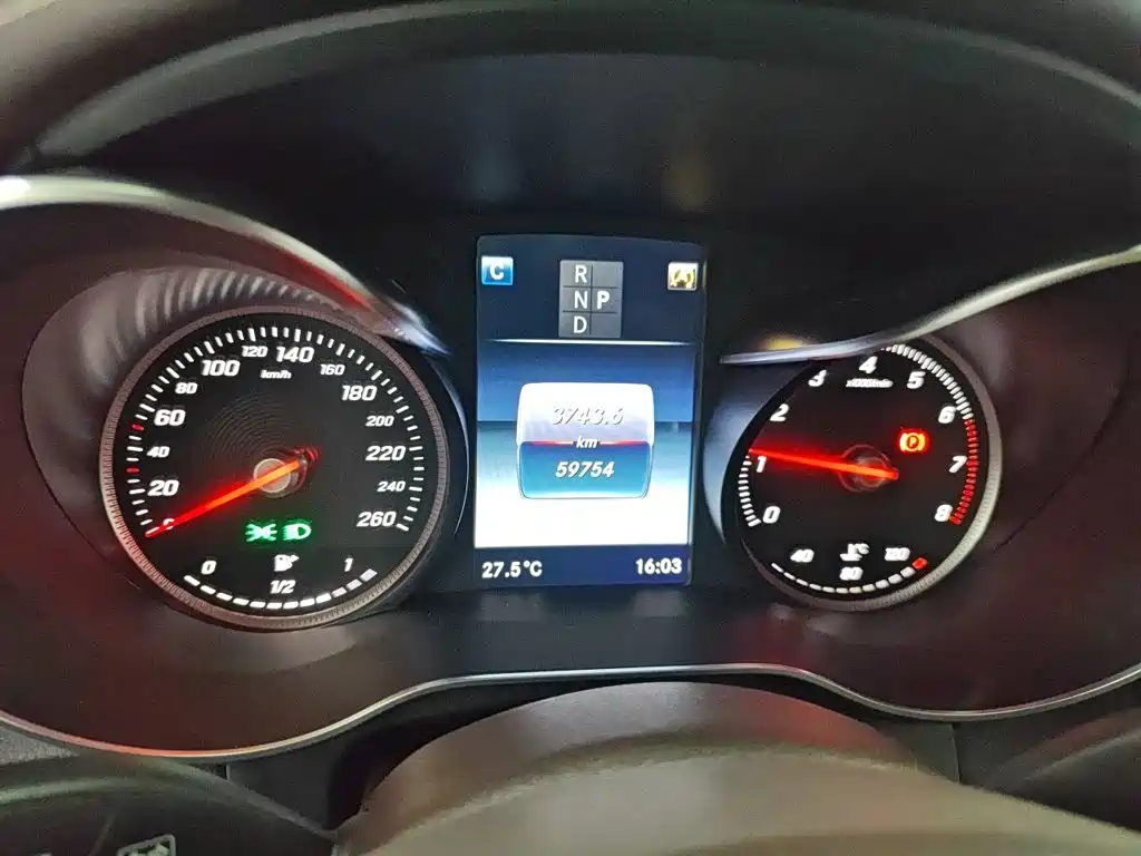 Mercedes-Benz GLC — миниатюра 14