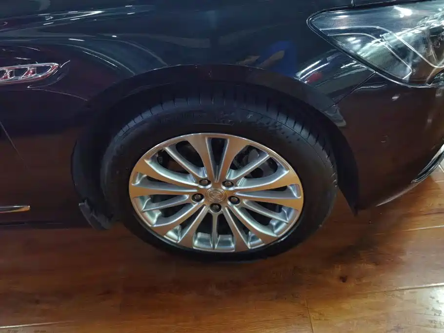 Buick LaCrosse — миниатюра 6