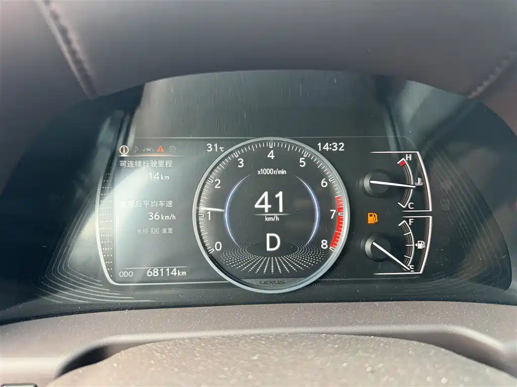Lexus ES — миниатюра 7