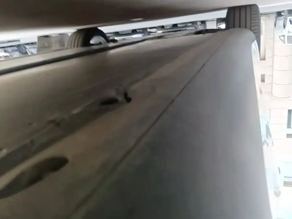 Tesla Model Y — миниатюра 22