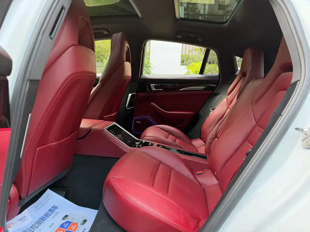 Porsche Panamera — миниатюра 5
