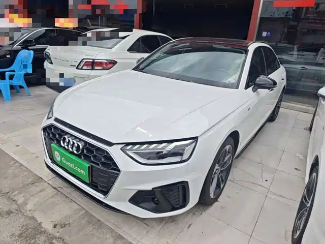 2022 Audi A4