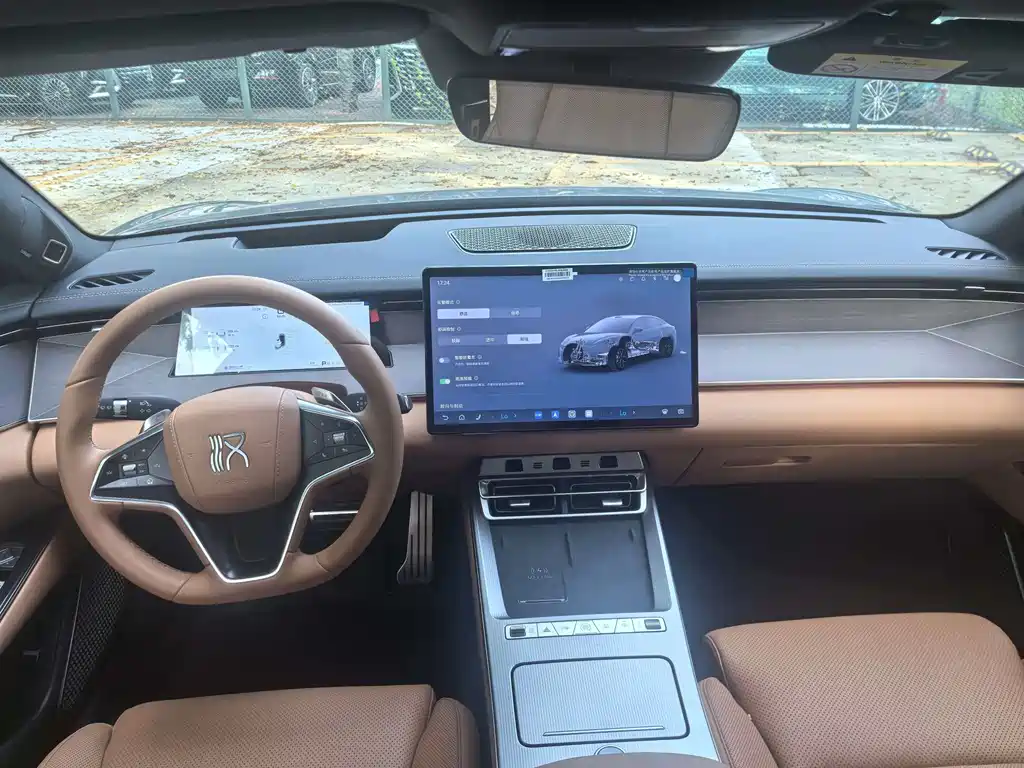BYD Han L 2025 DM-p Flagship