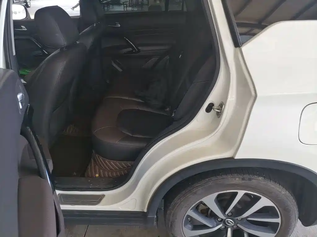 GAC Group GAC NE PHEV — миниатюра 17