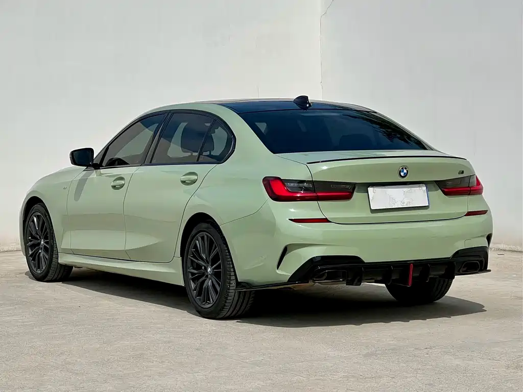 BMW 3 Series — миниатюра 3
