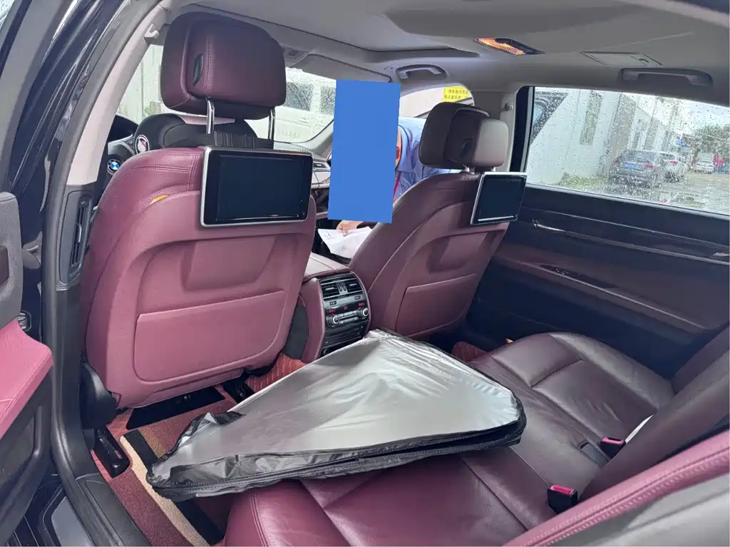BMW 7 Series 7 2013 730Li Lead