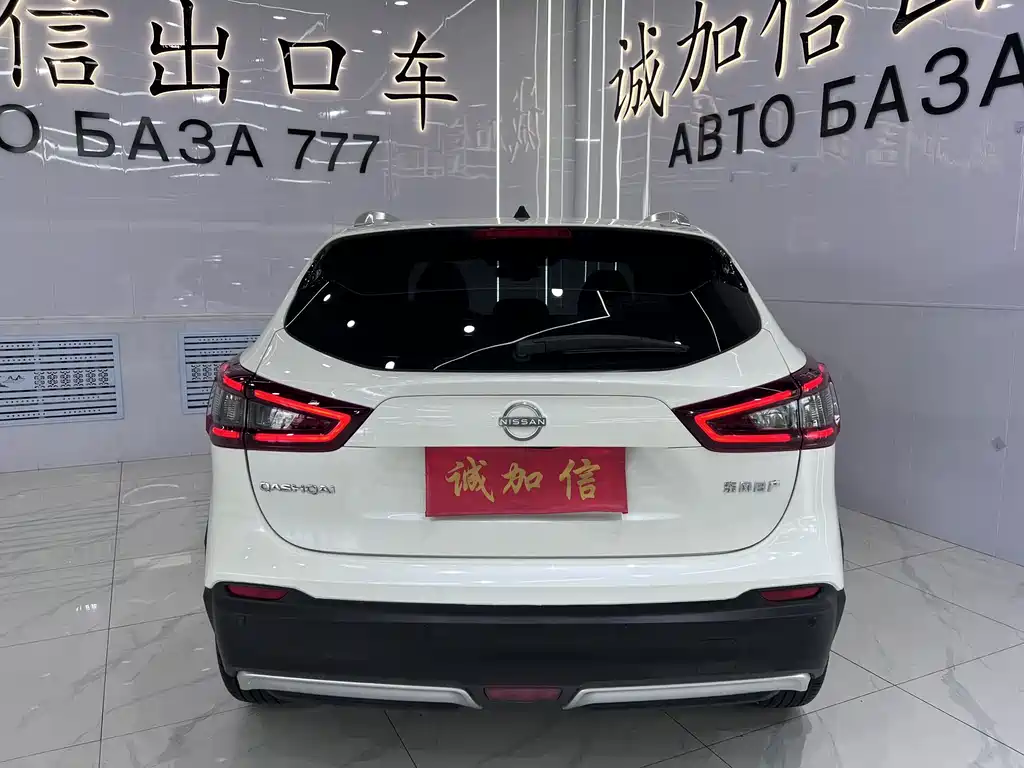 Nissan Qashqai — миниатюра 5
