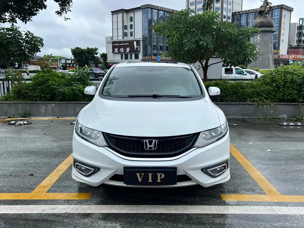 Honda Jade — миниатюра 2