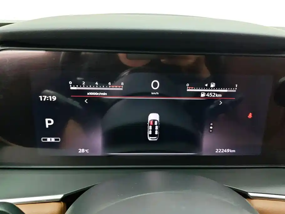 Nissan Teramont — миниатюра 14