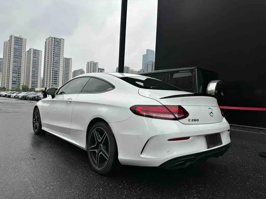 MERCEDES-BENZ C CLASS