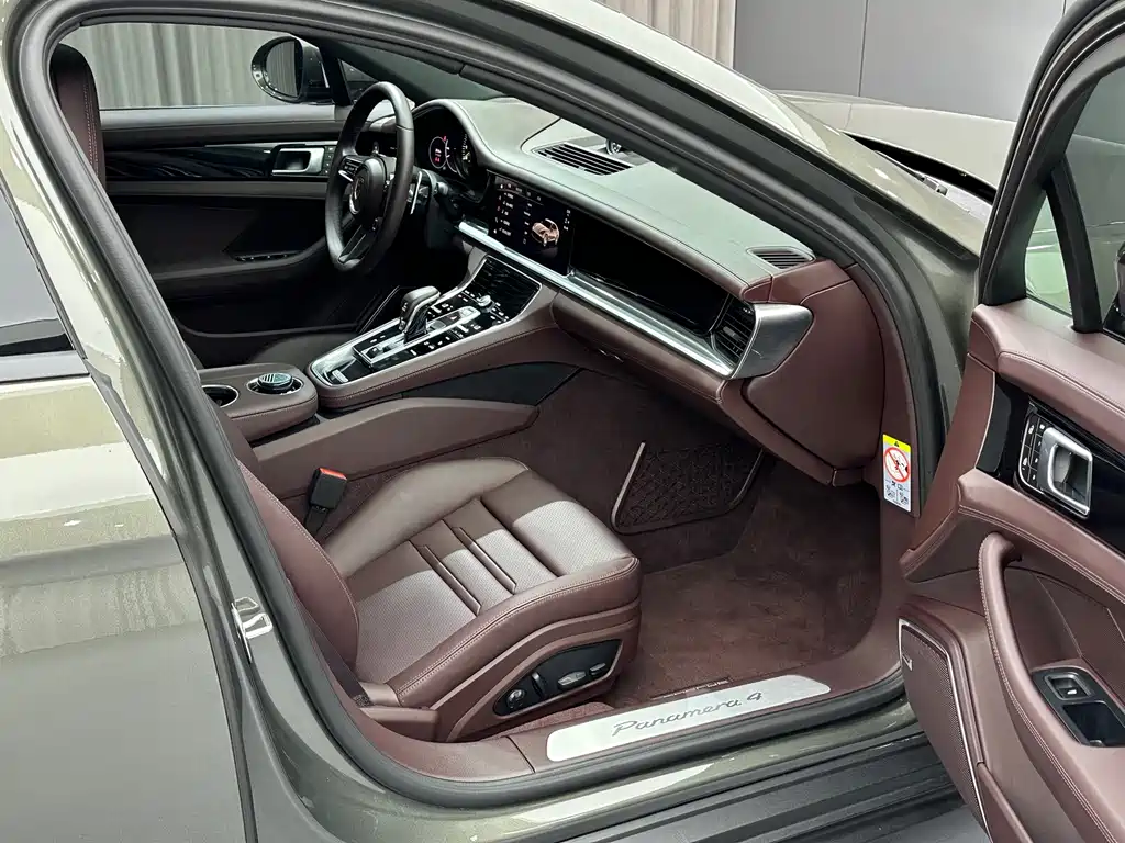 Porsche Panamera Hybrid — миниатюра 28