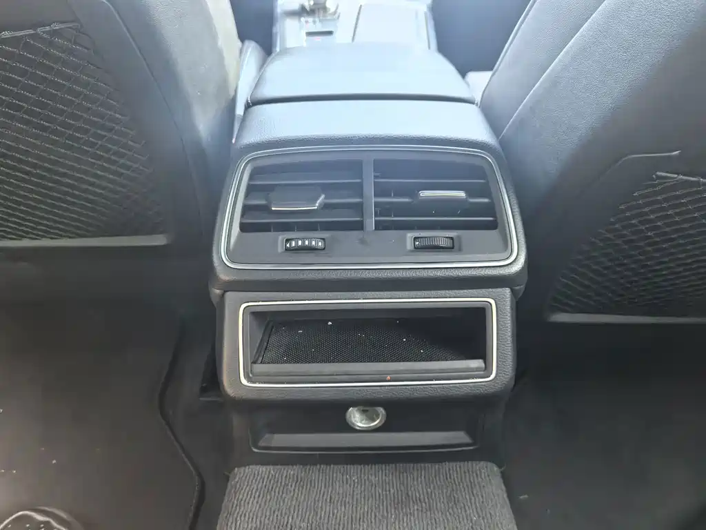 Audi A6L — миниатюра 26