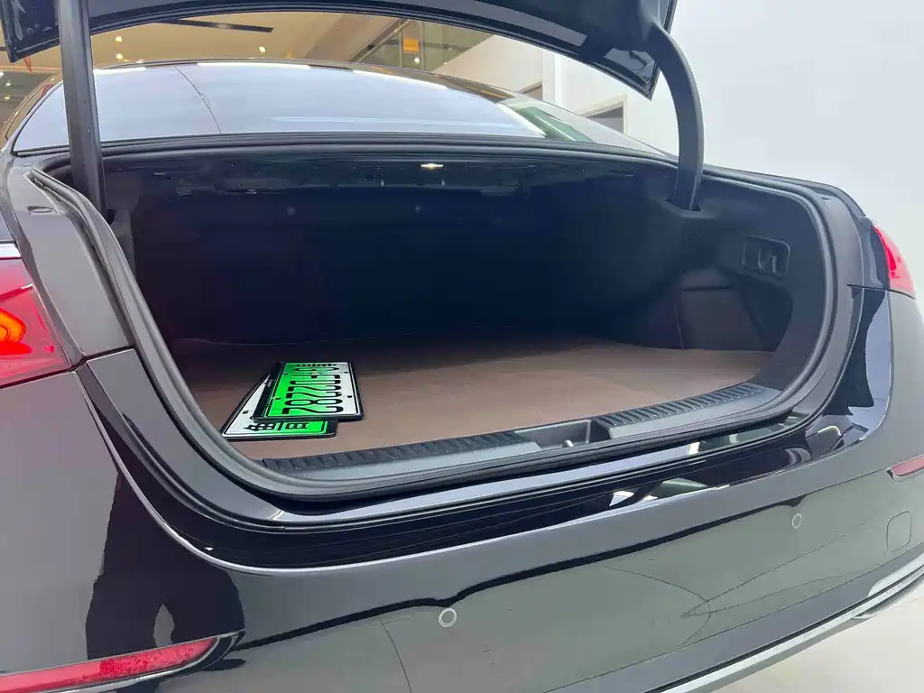 MERCEDES-BENZ E CLASS NEW ENERGY