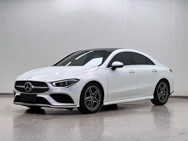 MERCEDES BENZ CLA