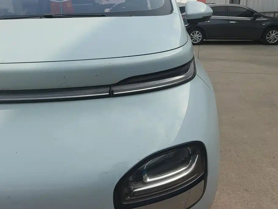 Baojun Yunduo — миниатюра 5