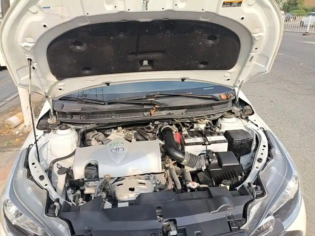 Toyota Yaris L — миниатюра 20