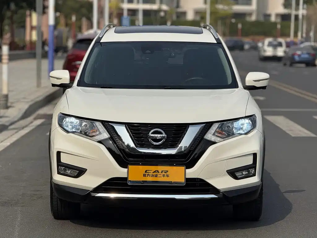 NISSAN QIJUN