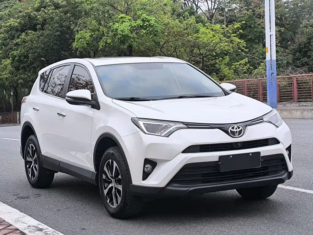 TOYOTA RAV4 RONGFANG