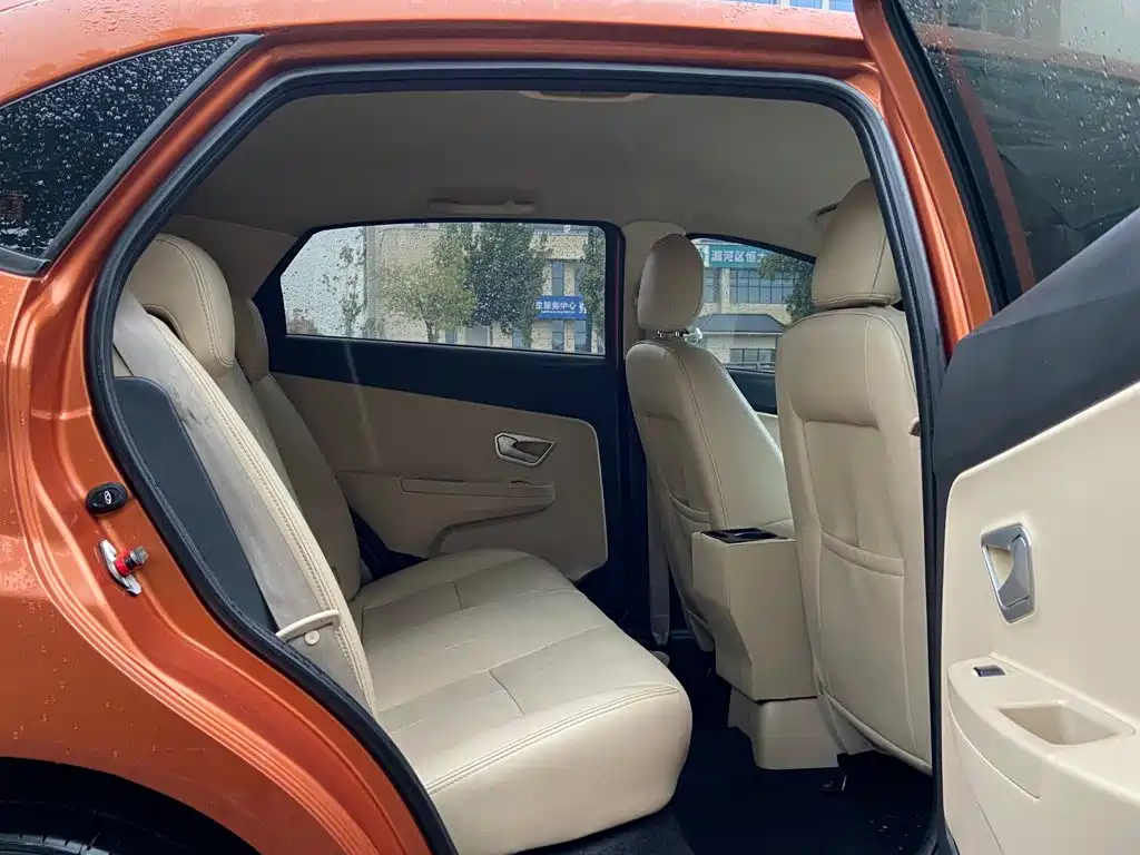 Chery Fengyun 2 — миниатюра 7
