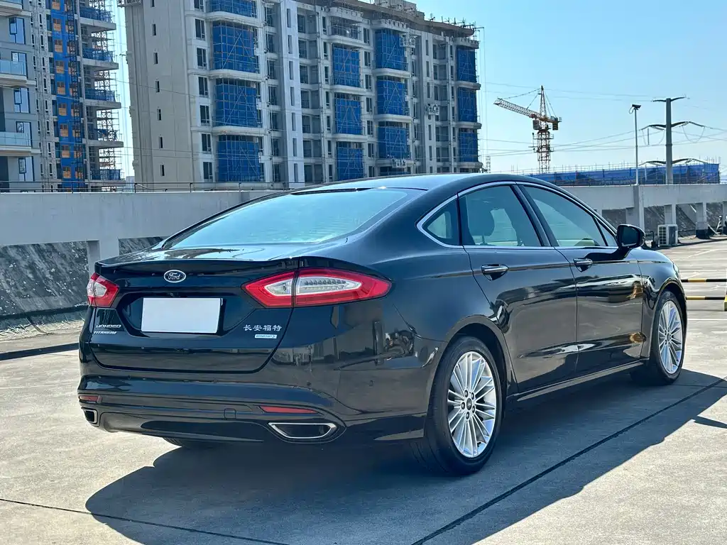 Ford Mondeo — миниатюра 5