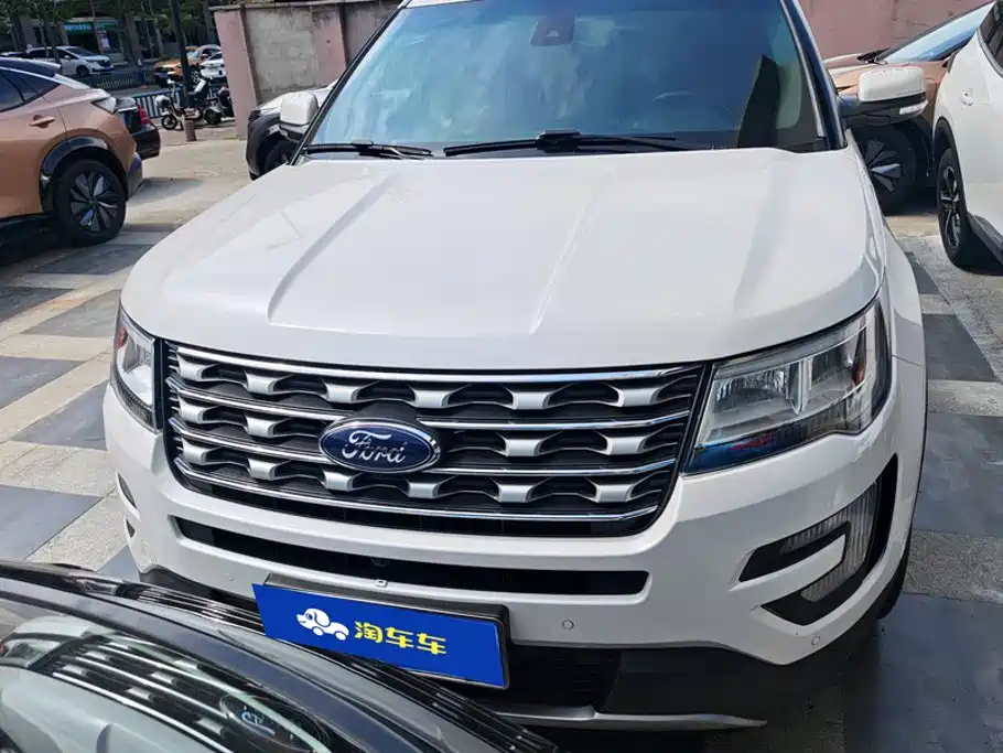 Ford Explorer (Import) — миниатюра 2