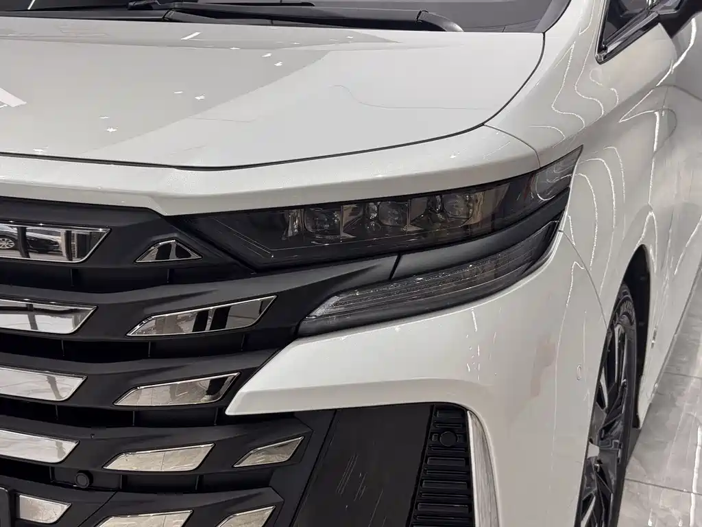 Toyota Vellfire — фотографии объявления, Фото 18