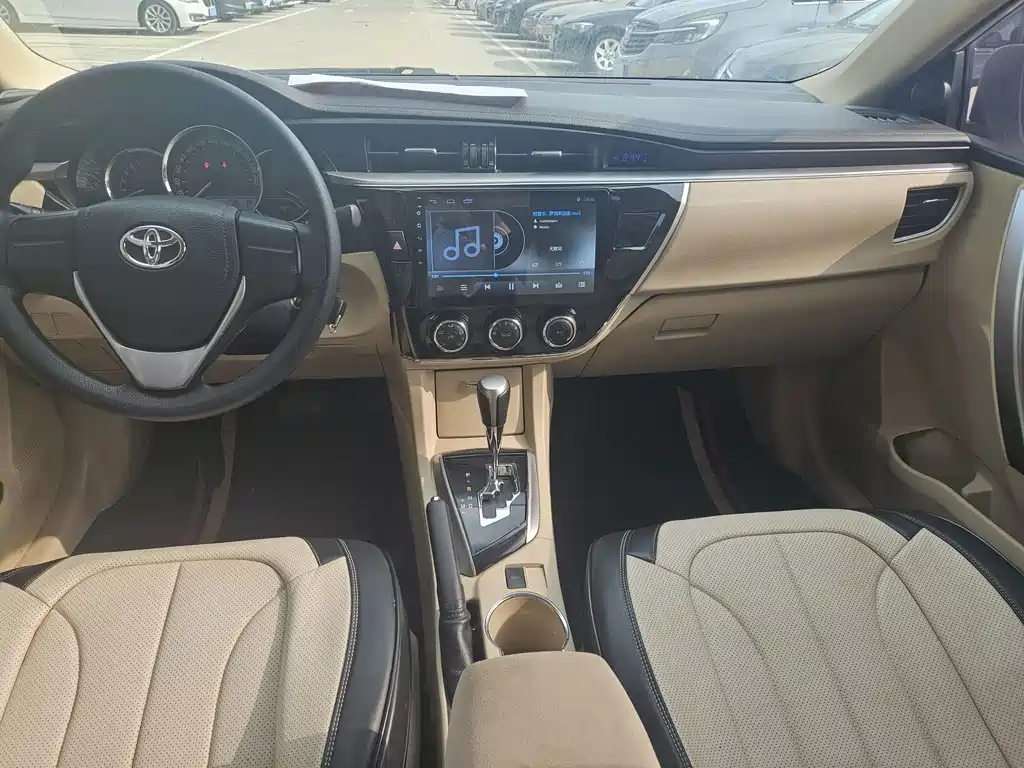 Toyota Corolla — миниатюра 7