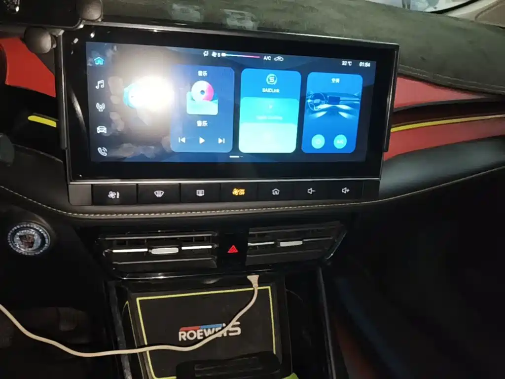 Roewe i5 — миниатюра 13