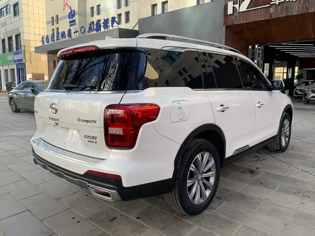 GAC TRUMPCHI GS8