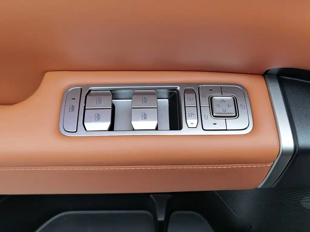 Fangchengbao Leopard 7 7 2025 190KM Ultra