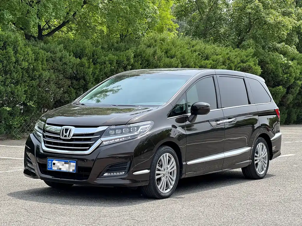 Honda Elysion 2019