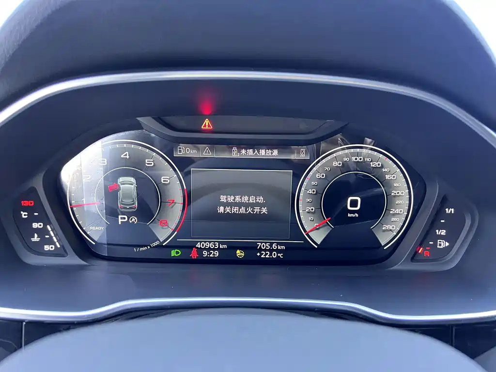 Audi Q3 — миниатюра 10