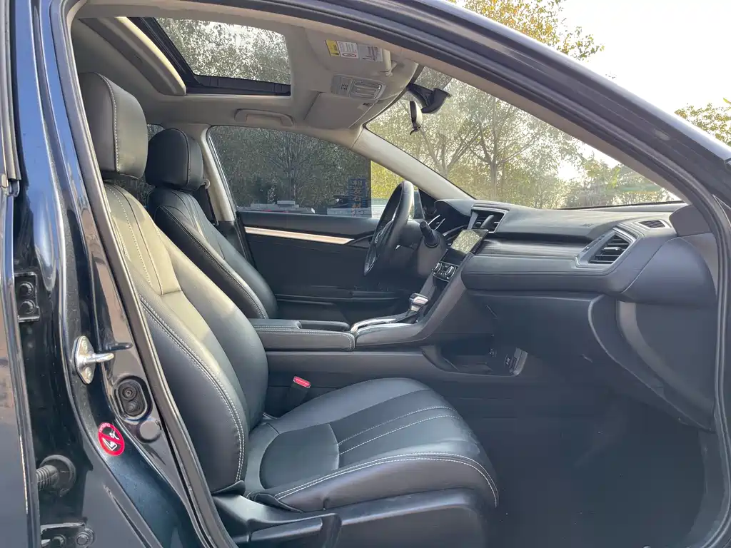 Honda Civic 2019 220TURBO CVT VI