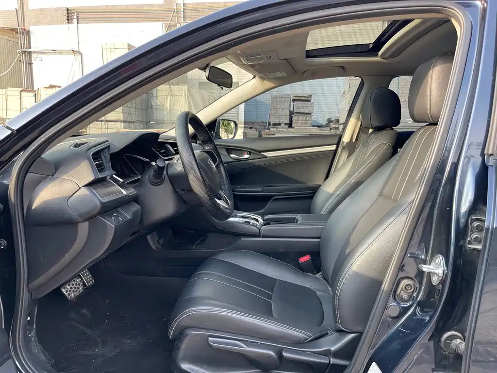 Honda Civic 2019 220TURBO CVT VI