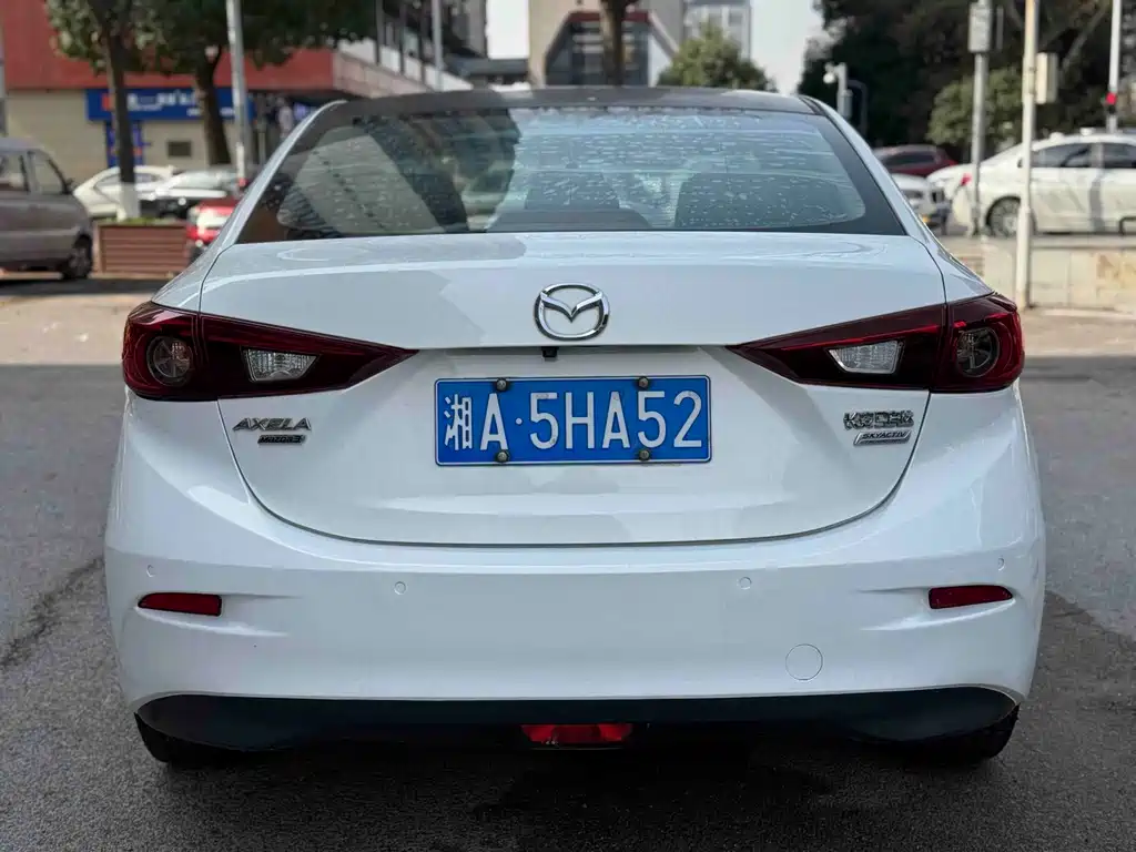 MAZDA 3 ANGKESAILA