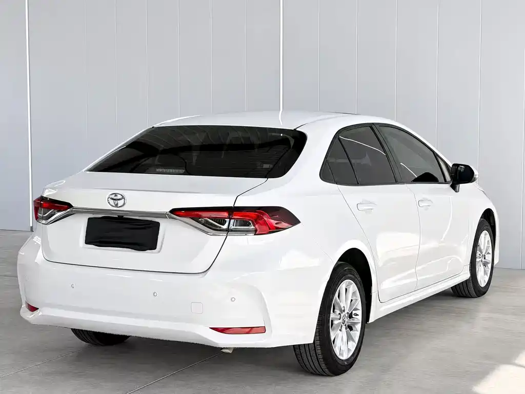 Toyota Corolla — миниатюра 4