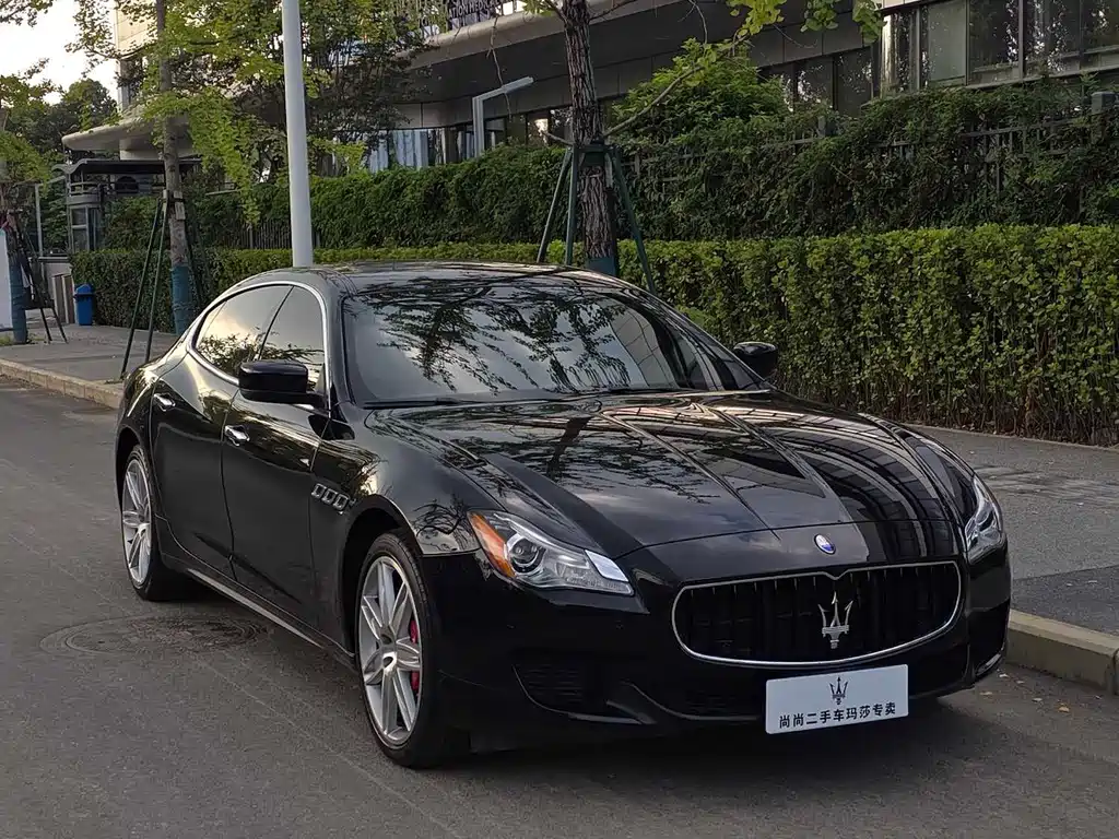 Maserati Quattroporte — миниатюра 3