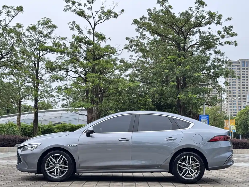 BYD Qin Plus PLUS 2021 DM-i 55KM Flagship