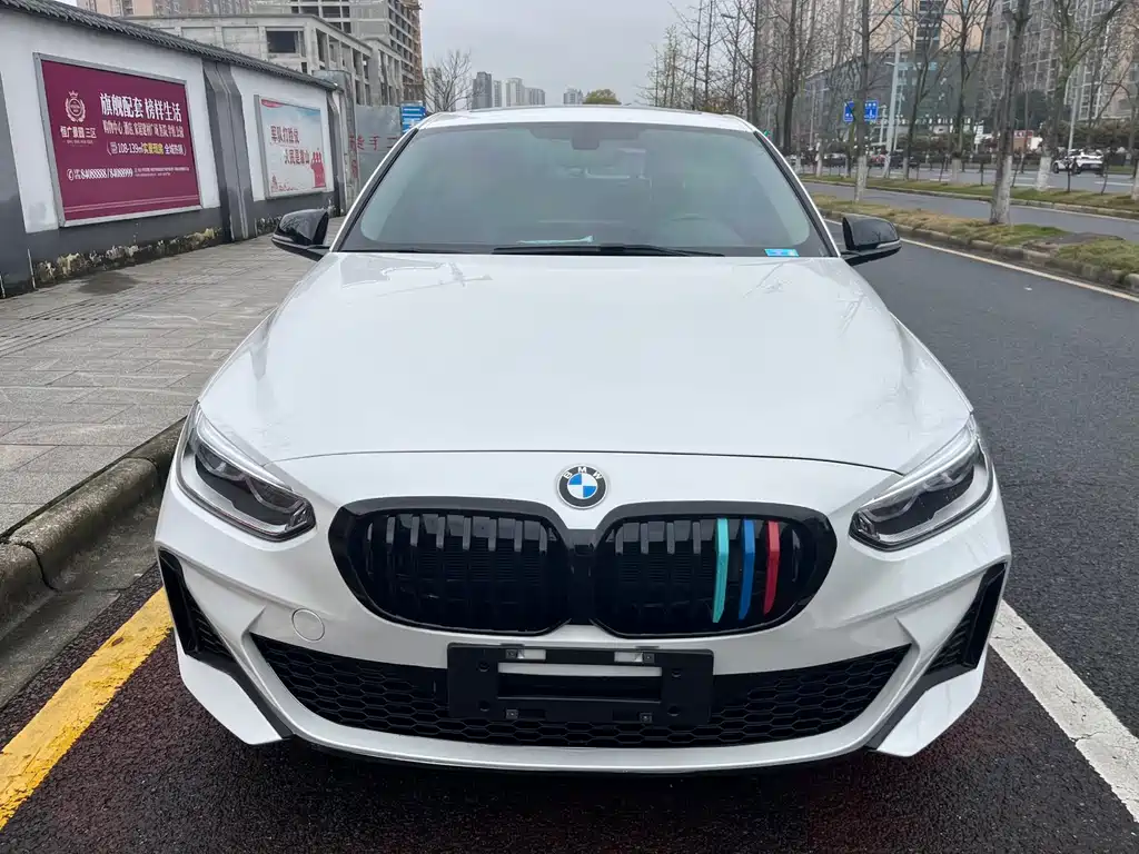 BMW 1 Series 2023