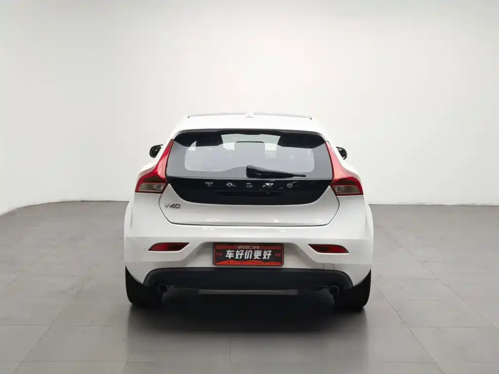 Volvo V40 — миниатюра 4