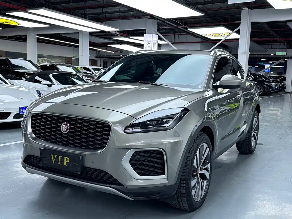 JAGUAR E PACE