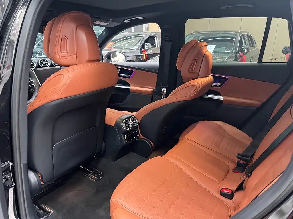 Mercedes-Benz GLC — миниатюра 8